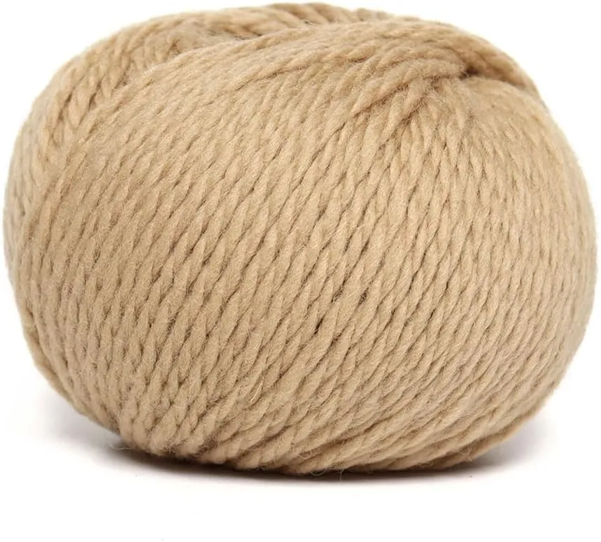 100% Highland Wool Yarn - Sourced Directly from Peru - Heavenly Soft and Perfect for Knitting and Crocheting (Worsted, Beige Latte)