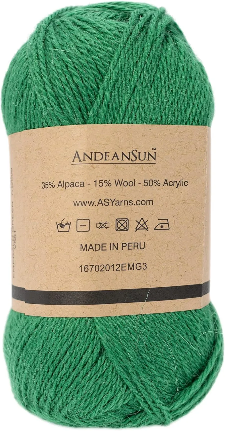 (3 Small Gorgeous Skeins) Alpaca Yarn Blend Umayo [657 Yards Total], #2 Fingering (Emerald Green)