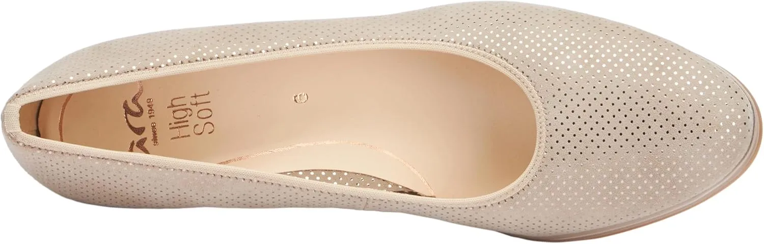 ara Women's Pump