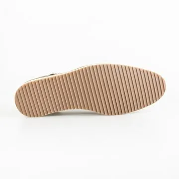 Cavani Mandu  Casual Brogue in Brown Tan