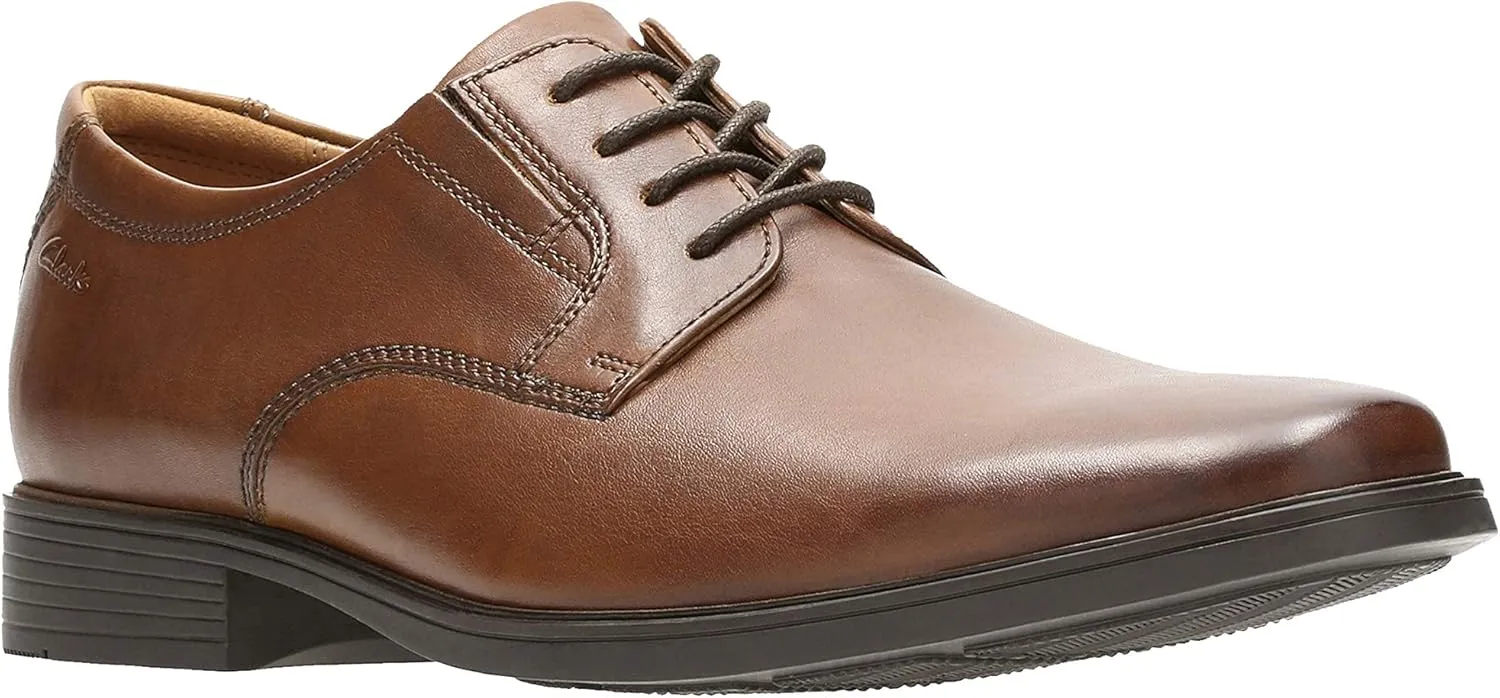 Clarks Men's Tilden Plain Oxford