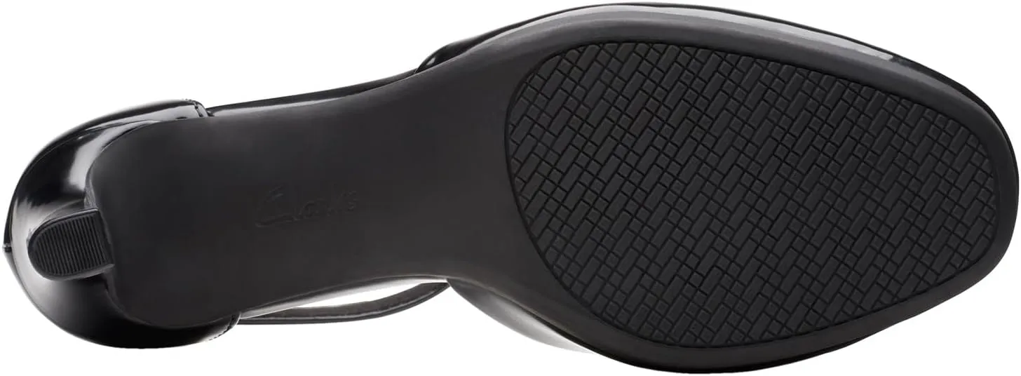 Clarks Women's Ambyr 2 Cove Pump