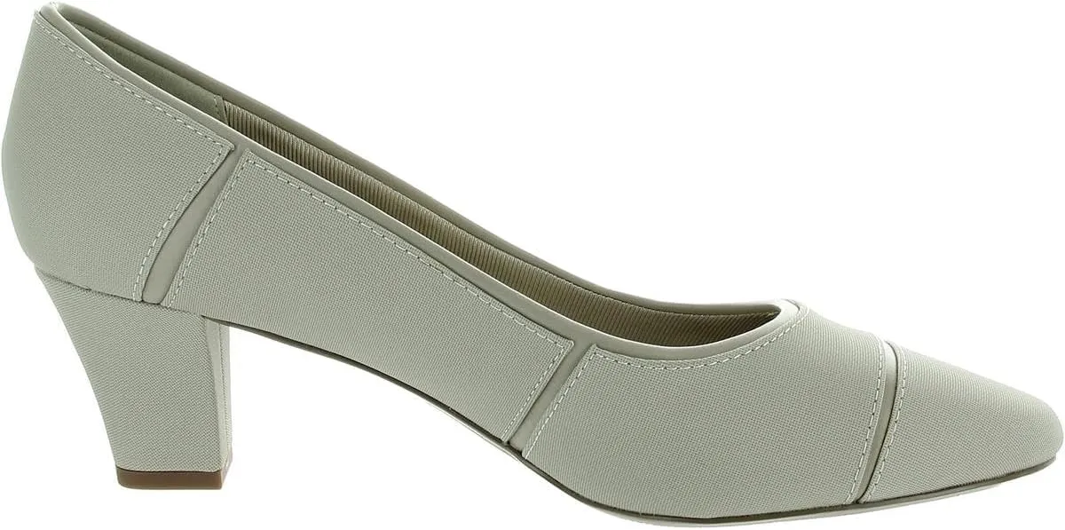 Easy Street Women's Datia Pump
