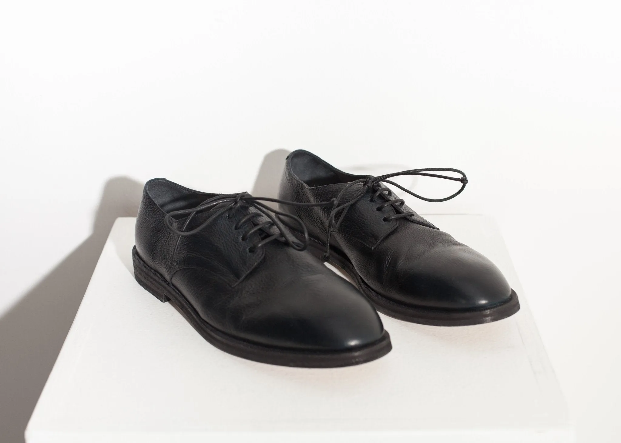 Ergonomic in Oxford Black Stiro High-tech