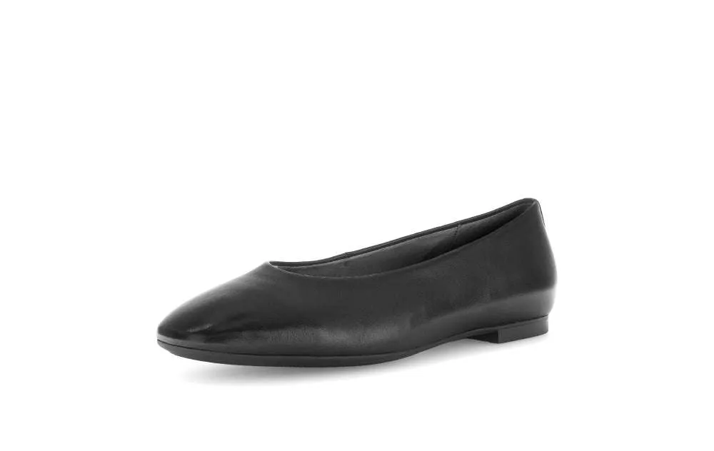 Gabor Pointy Flat Pump |6414027
