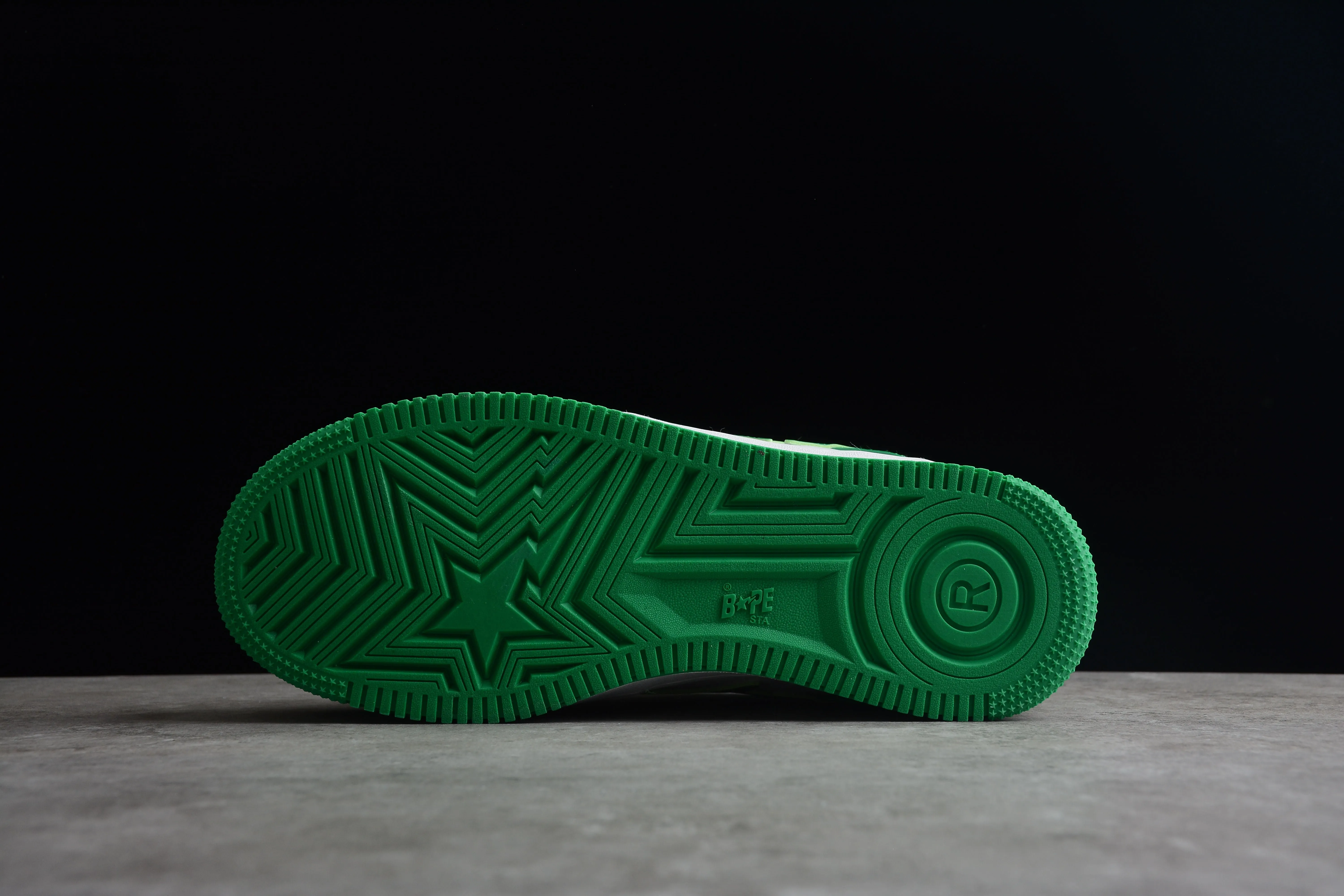 Low-Top and STA BAPE Sneakers Custom design Green Durable White