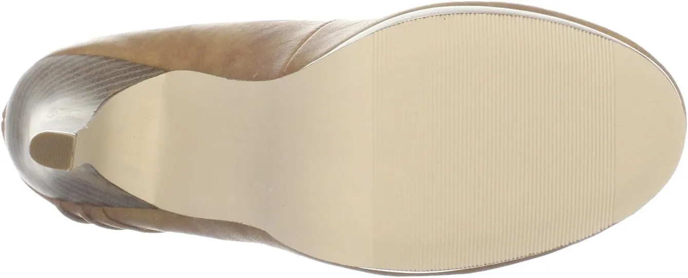 Madden Girl Women's FIZZLEE
