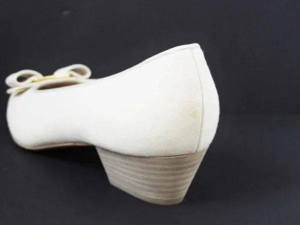 NEW Salvatore Ferragamo Vara Pump Size 8.5 B