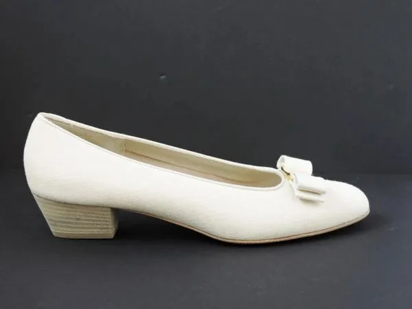 NEW Salvatore Ferragamo Vara Pump Size 8.5 B