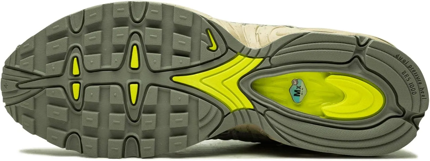 Nike Men's Sneaker Running Shoe, Women US 16