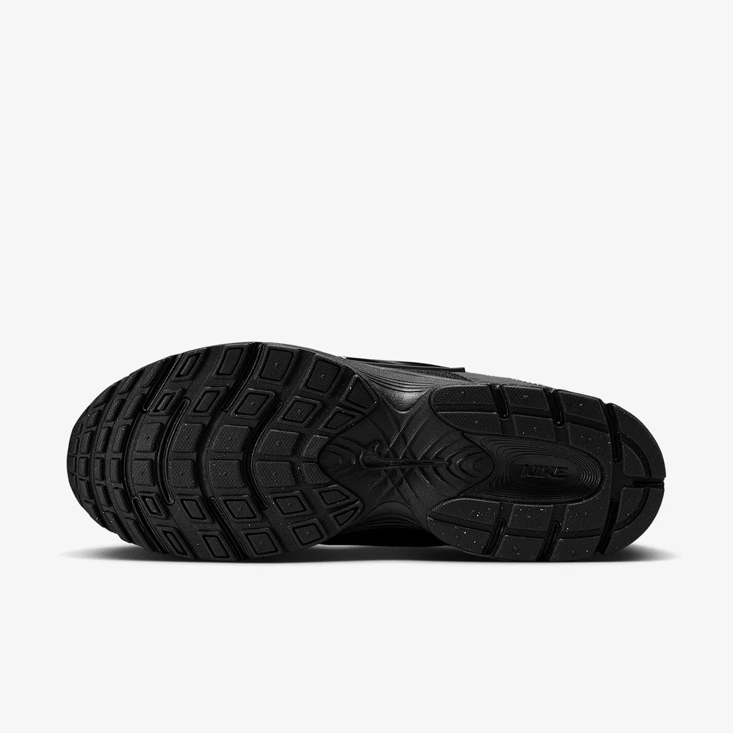 Nike Men's V5 Runner Sneaker