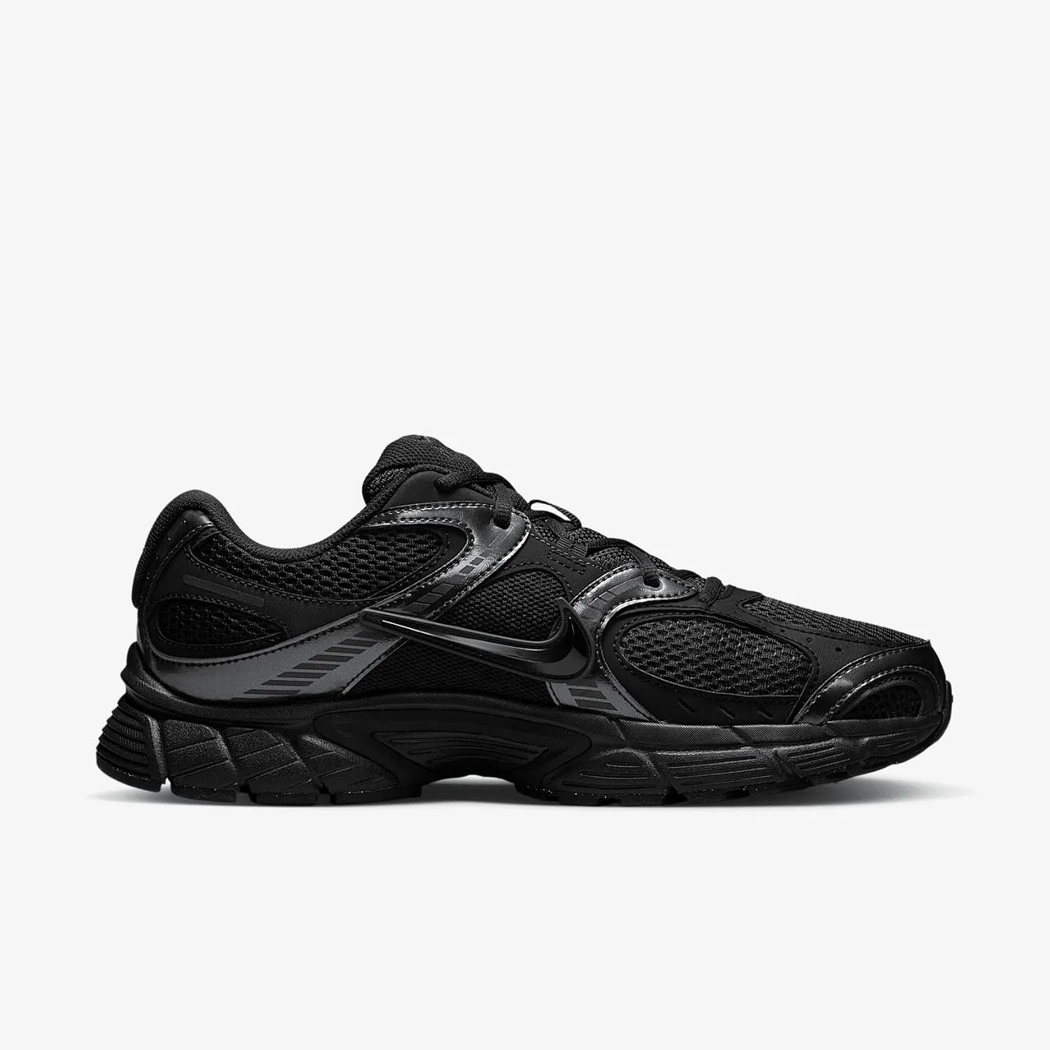 Nike Men's V5 Runner Sneaker