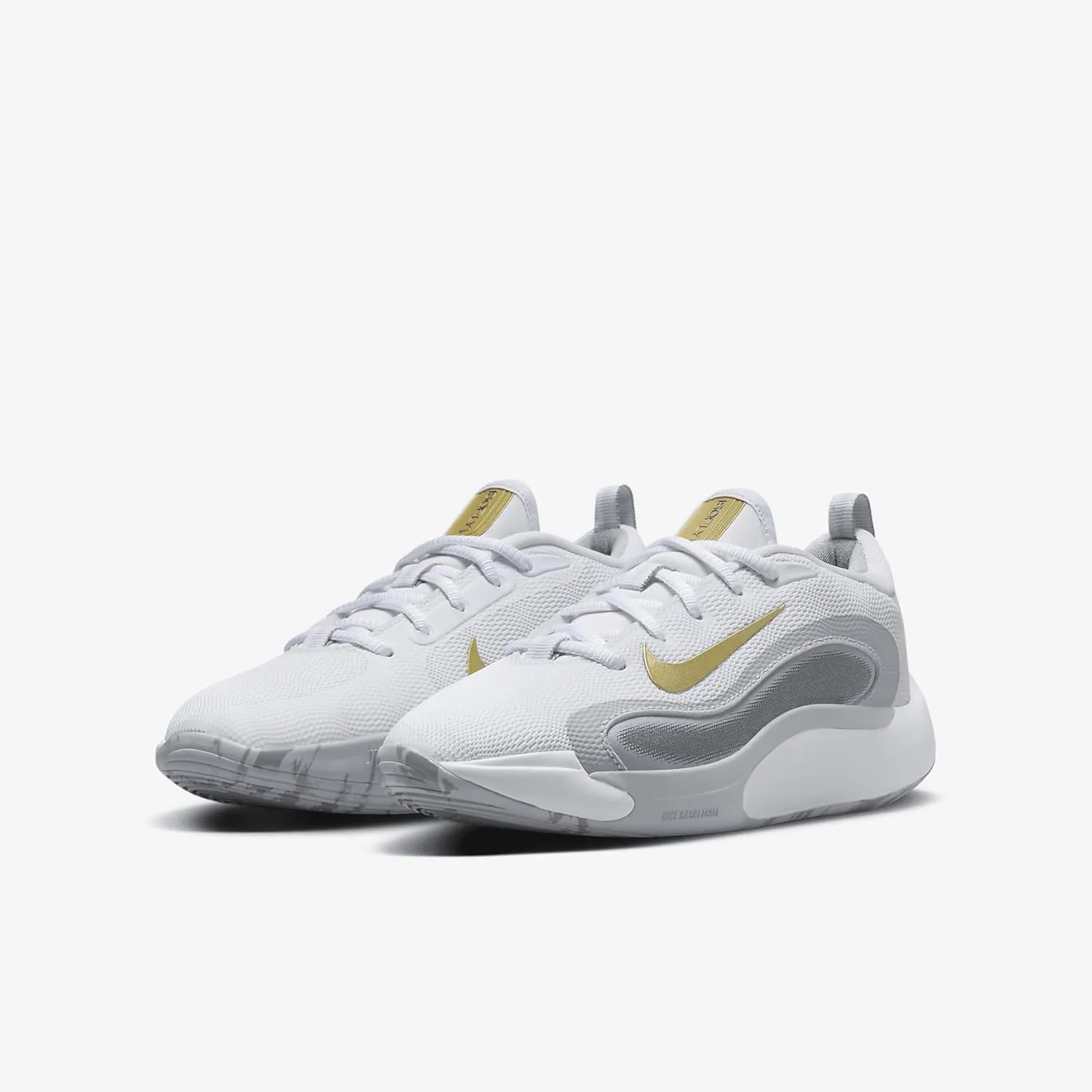 Nike Unisex-Child Isofly (Little Big Kid) Sneaker