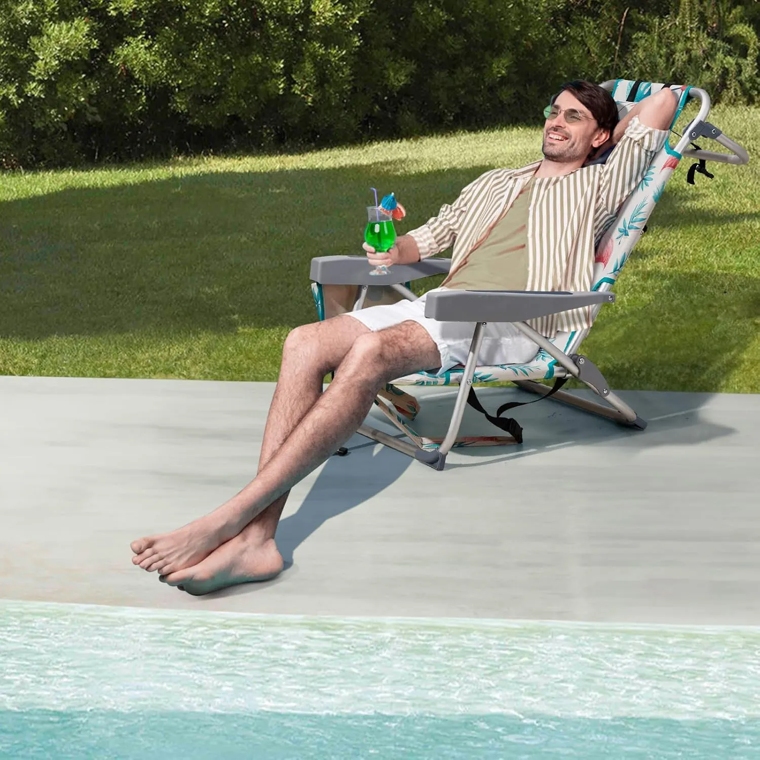 Outdoor Low Beach Lawn Chair,Portable Lightweight Folding Chair for Adults,Folding Beach Chair,Portable Backpack Foldable Camping Chair,with Cup Holder,for Patio Pool Yard Garden (Flamingo)