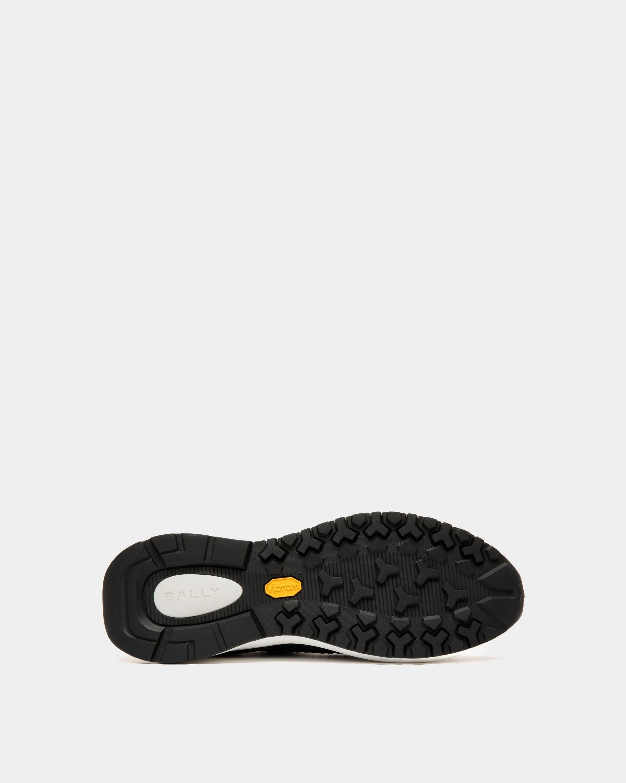 Outline Sneaker in Knit Fabric
