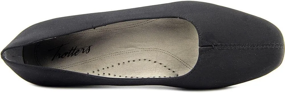 Trotters Women's Doris Pump