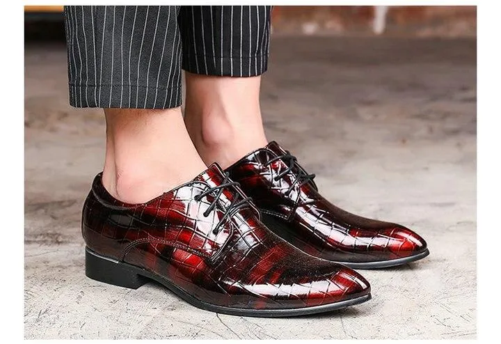 Wedding Shoes Dress shoes Patent leather men's business pointed toe shoes Men Oxfords Lace-Up