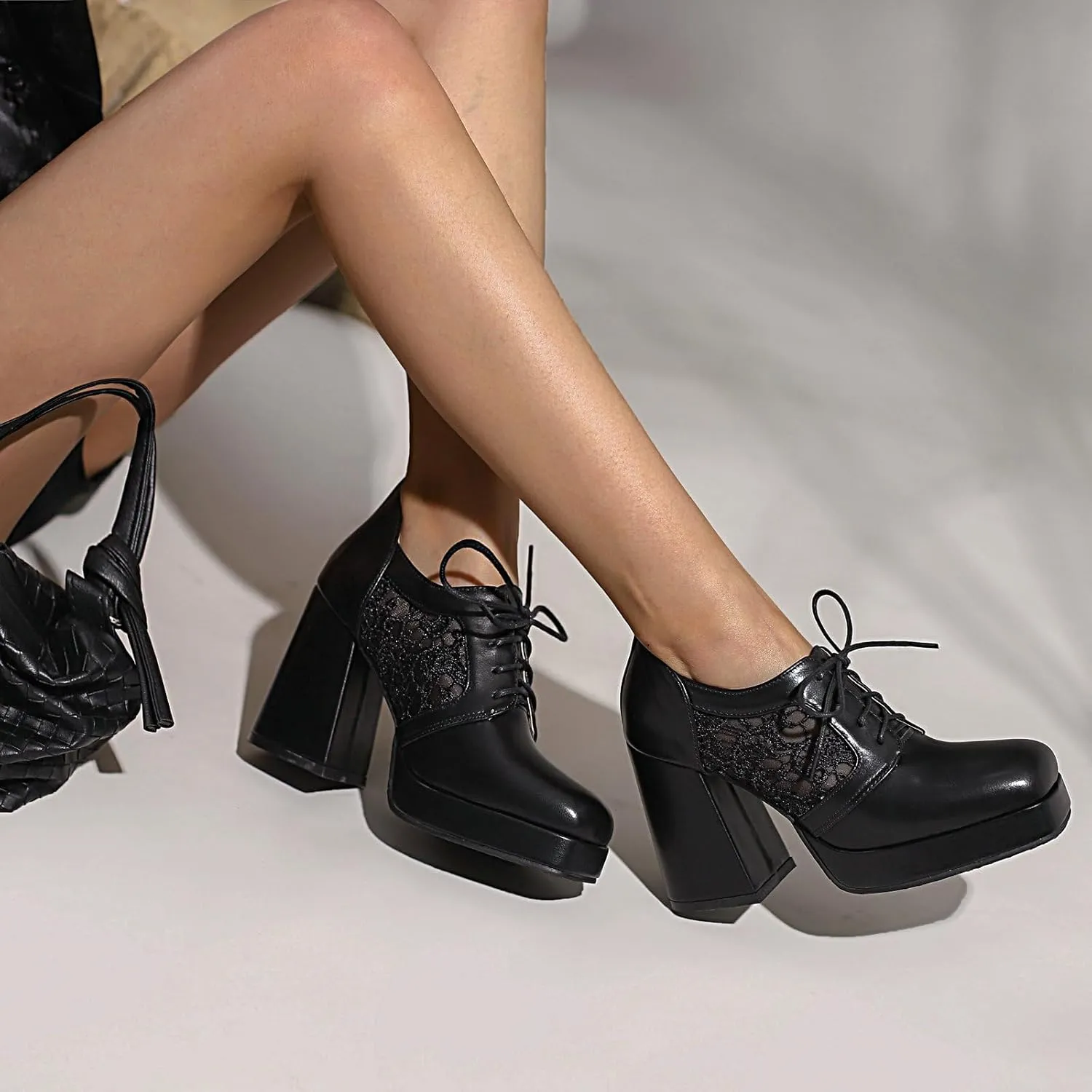 Women Square Toe Oxford Shoes Patent Leather Lace up Chunky Heel Brogue Booties Platform High Heel Pumps